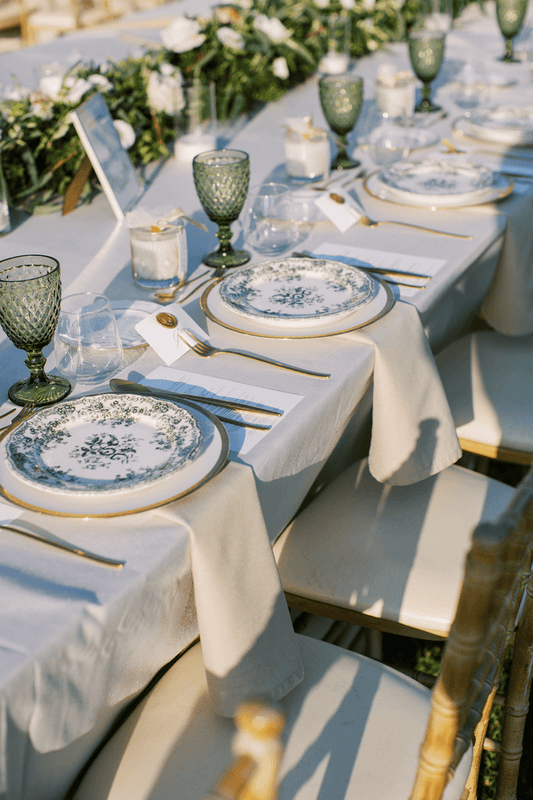 6 Pieces Vintage Wine Glasses Set, 8 Ounce Colored Glass Water Goblets for Wedding Reception - Hibrides