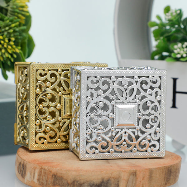 48pcs Wedding Favor Boxes,Wedding Table Decorations,Creative Candy Boxes,Hollowed Out Gold And Silver Favor Box